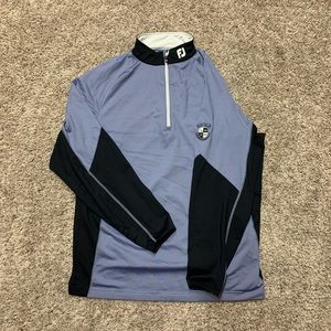 FootJoy 1/4 zip. Country Club logo on sleeve.